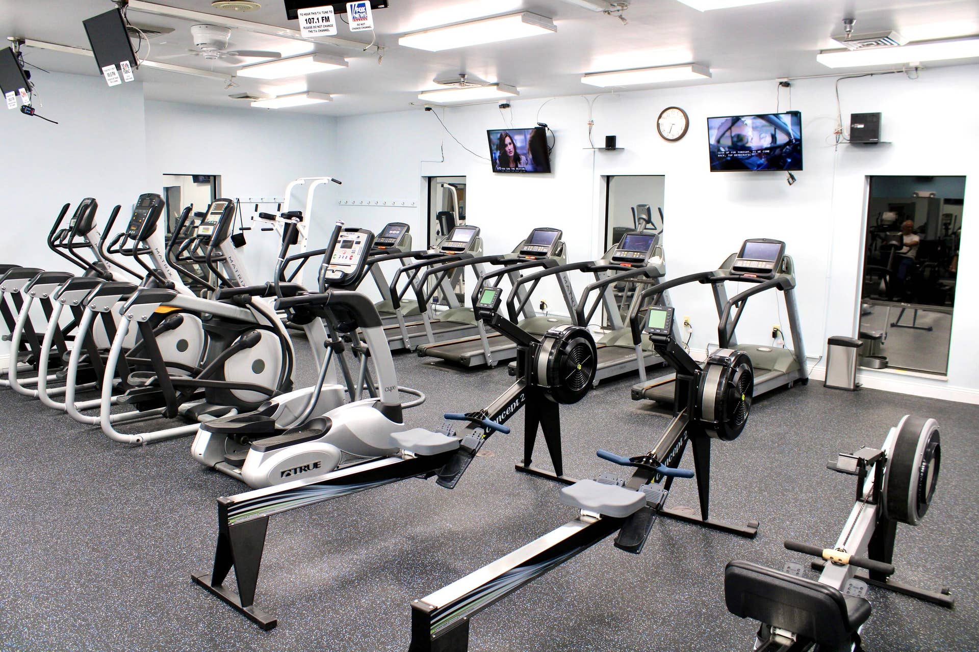 1901 Bermuda Circle, #D2, Coconut Creek, FL 33066 97 INSIDE FITNESS CENTER AT WYNMOOR MAIN