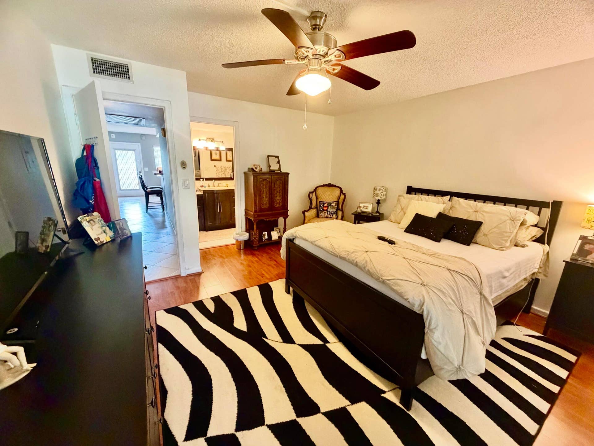 1901 Bermuda Circle, #D2, Coconut Creek, FL 33066 IMG_9048