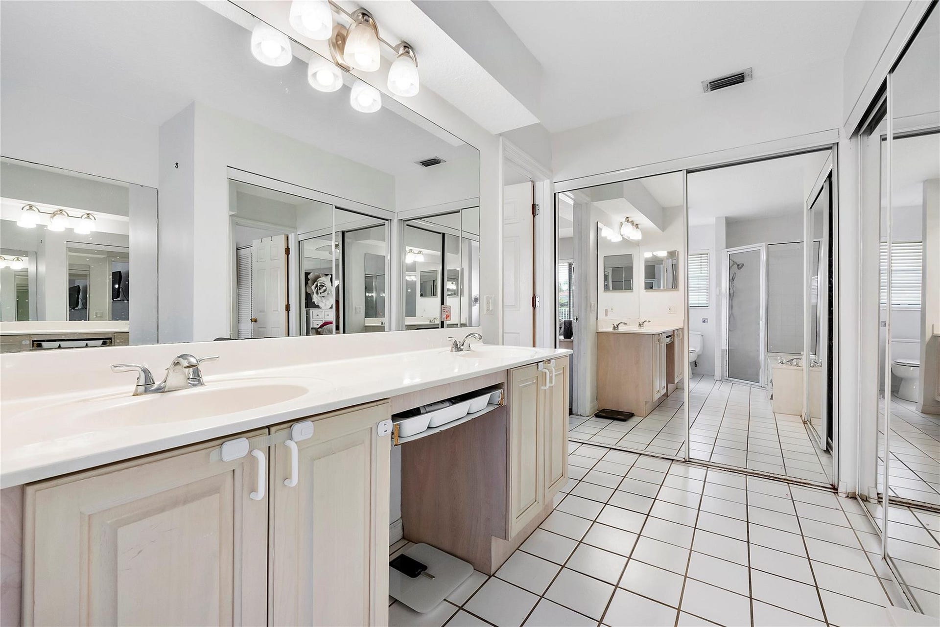 4020 Dorado Drive, Palm Beach Gardens, Riviera Beach, FL 33418 Photo 13