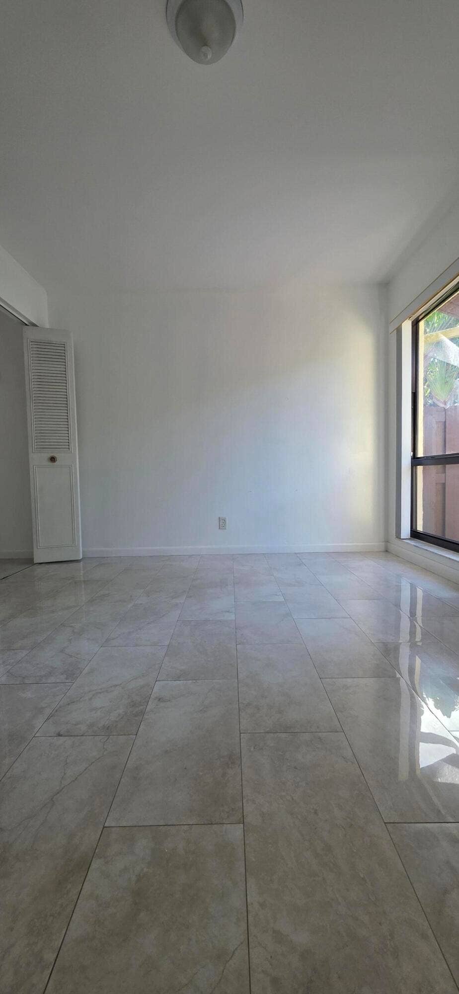 4928 SABLE PINE Circle, #D, West Palm Beach, FL 33417 922D 20