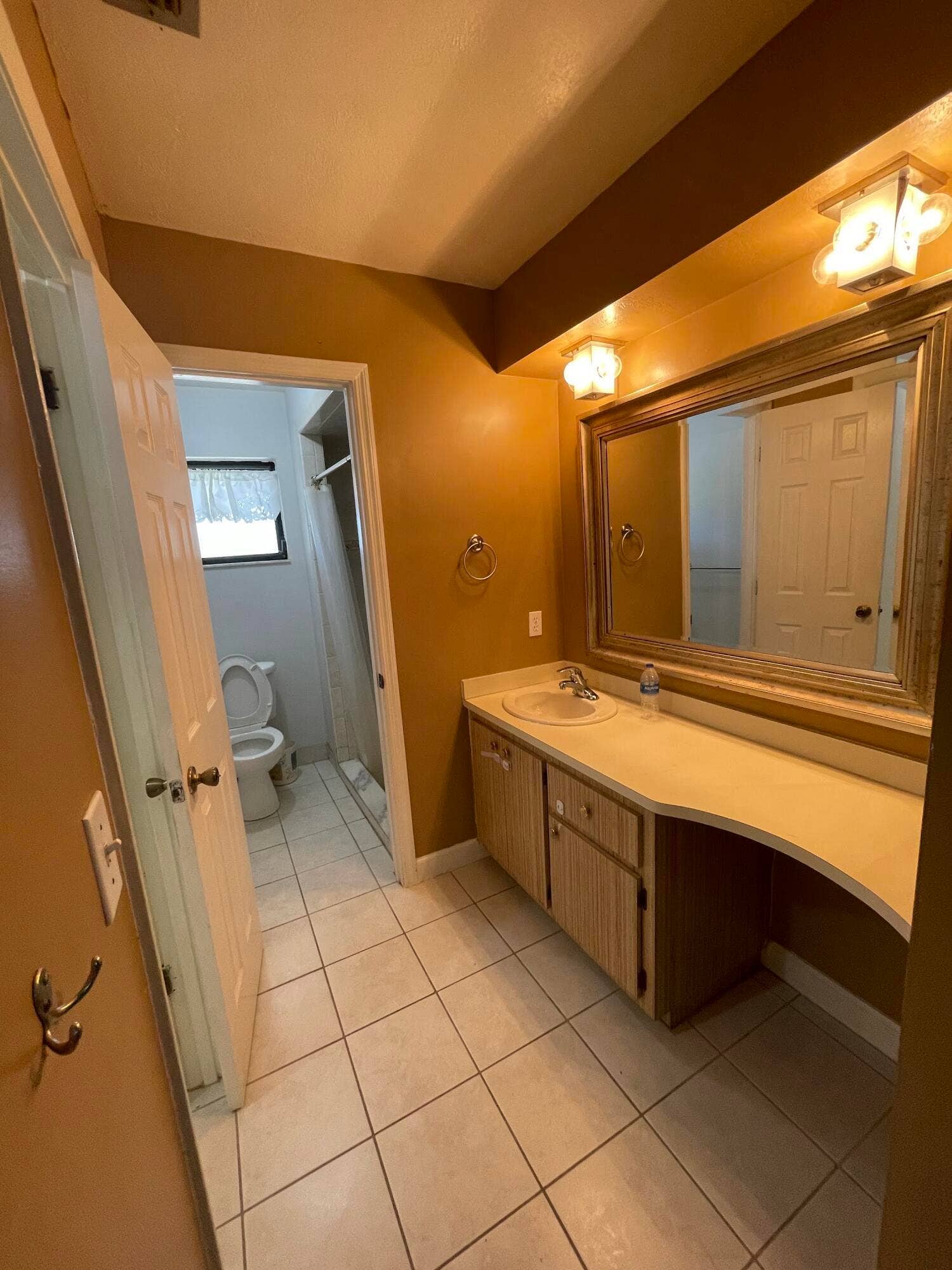 2616 Newport Drive, Fort Pierce, FL 34982 primary suite