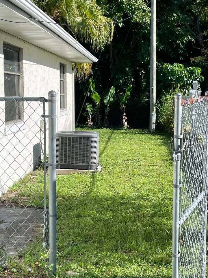 2616 Newport Drive, Fort Pierce, FL 34982 fenced
