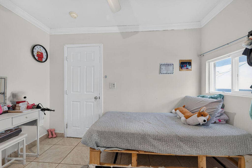 223 N F Street, Lake Worth Beach, FL 33460 223NFstreetlakeworth-047