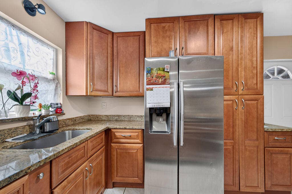 223 N F Street, Lake Worth Beach, FL 33460 223NFstreetlakeworth-038