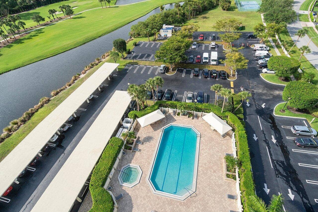 1900 CONSULATE Place, #1704, West Palm Beach, FL 33401 027-1900ConsulatePlace-WestPalmBeach-FL-