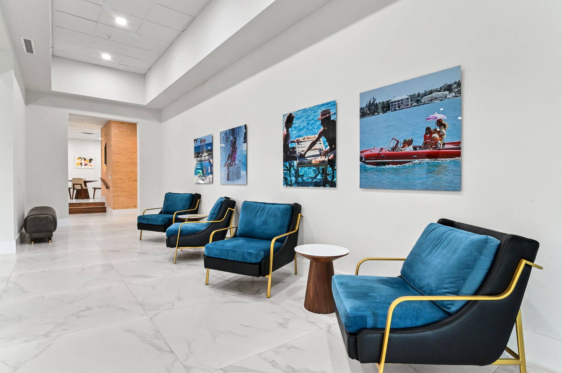 1900 CONSULATE Place, #1704, West Palm Beach, FL 33401 NEW LOBBY