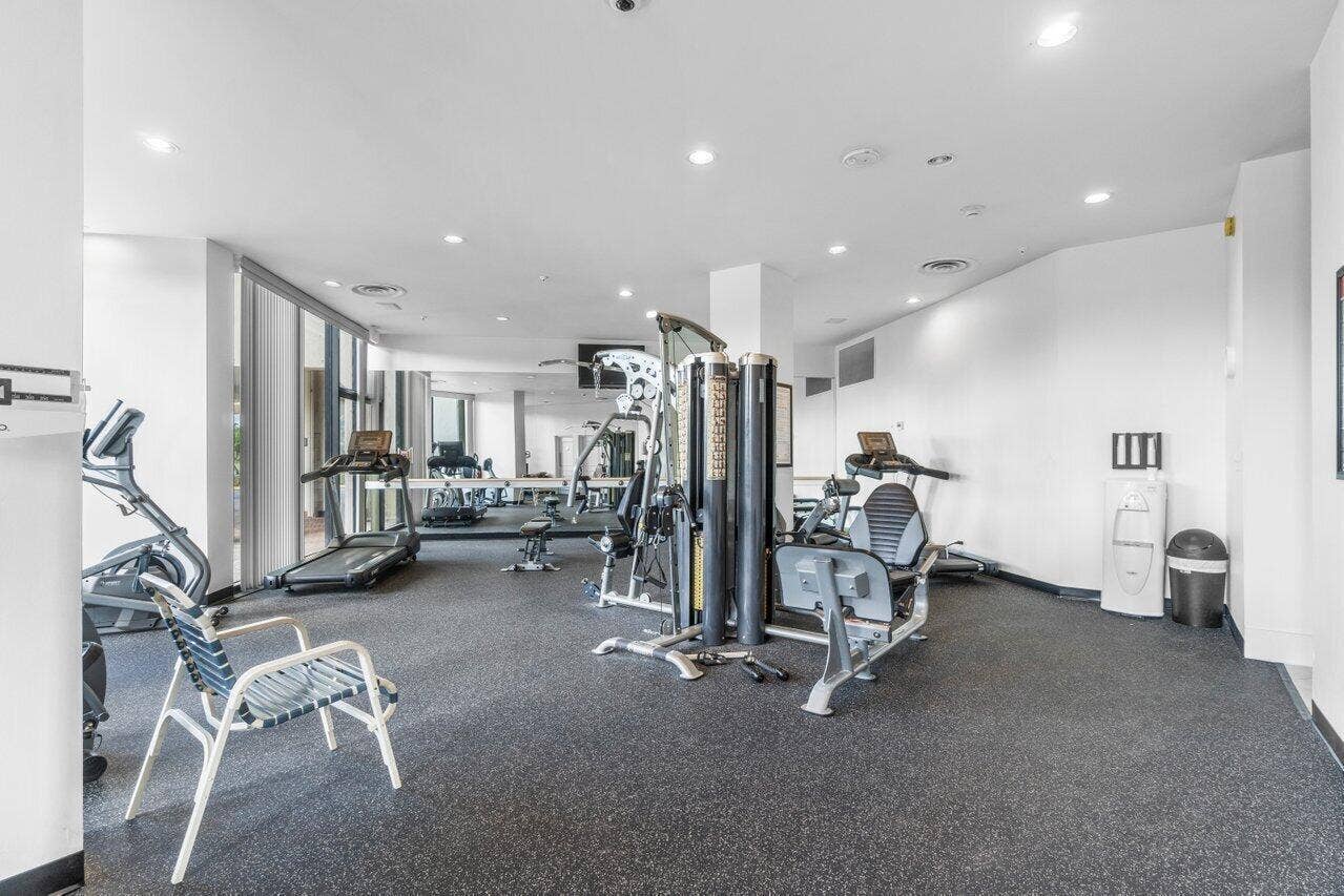 1900 CONSULATE Place, #1704, West Palm Beach, FL 33401 054-1900ConsulatePlace-WestPalmBeach-FL-