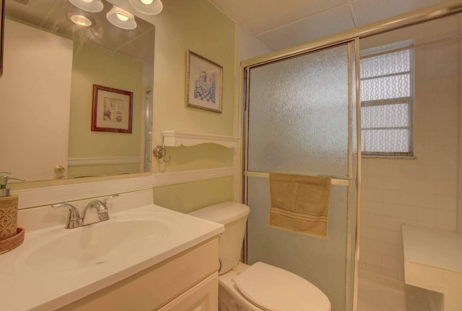 7807 Golf Cir Drive, Margate, FL 33063 9 (Custom)