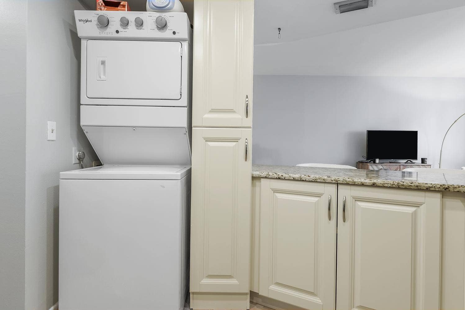 1605 S Us Highway 1, #B404, Jupiter, FL 33477 018-014-1605 US1 S B404-1499x1000