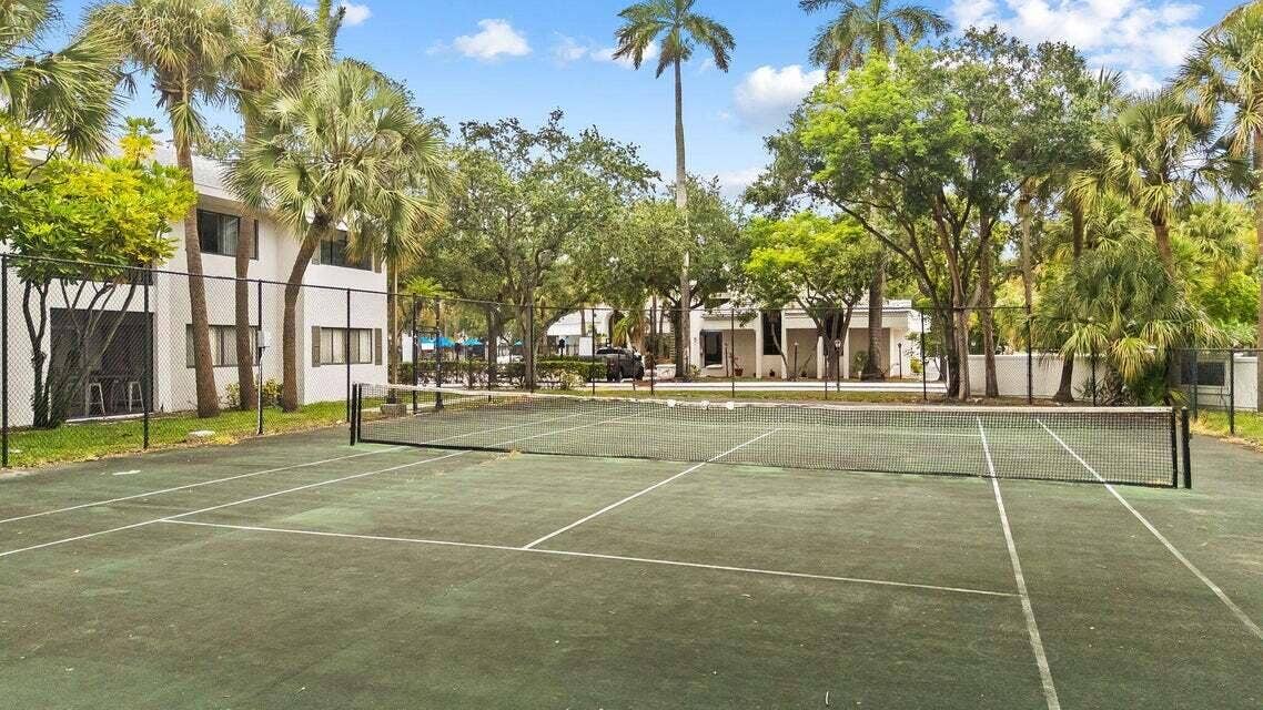 2550 SW 18th Terrace, #1403, Fort Lauderdale, FL 33315 Marina Oaks Tennis court