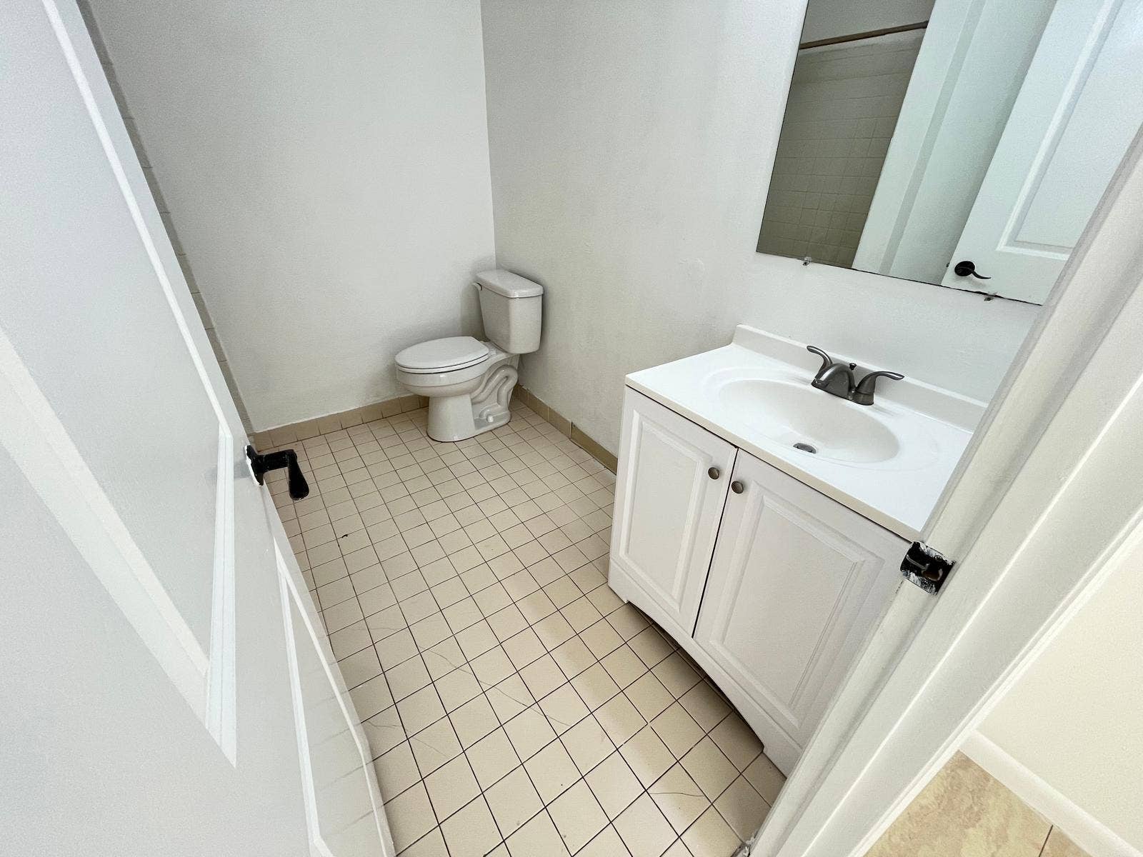 513 Pine Ridge Avenue, #Unit 3, Lantana, FL 33462 WhatsApp Image 2026-10-16 at 14.23.12