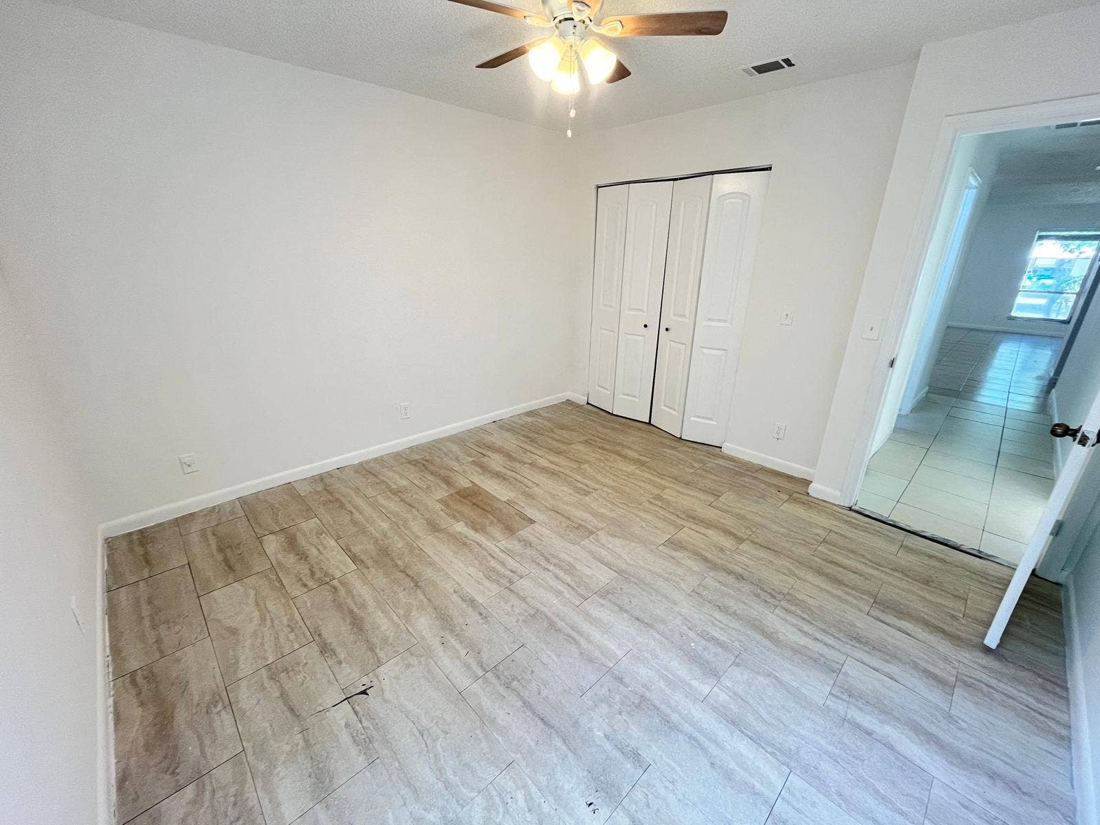 513 Pine Ridge Avenue, #Unit 3, Lantana, FL 33462 WhatsApp Image 2026-10-16 at 14.23.11