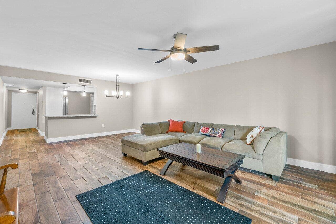 1555 S FEDERAL Highway, #203, Delray Beach, Delray Beach, FL 33483 011-1555SouthFederalHighway-Unit203-Delr