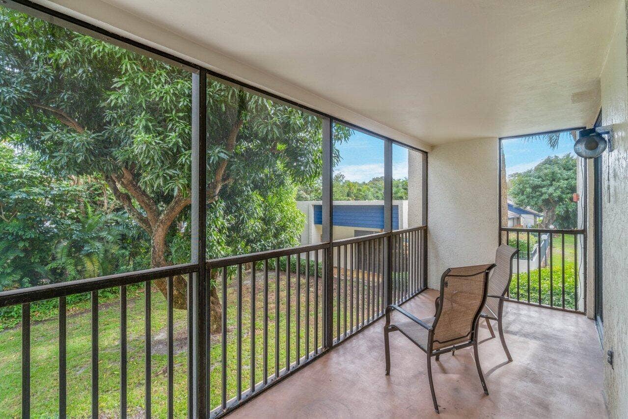 1555 S FEDERAL Highway, #203, Delray Beach, Delray Beach, FL 33483 023-1555SouthFederalHighway-Unit203-Delr
