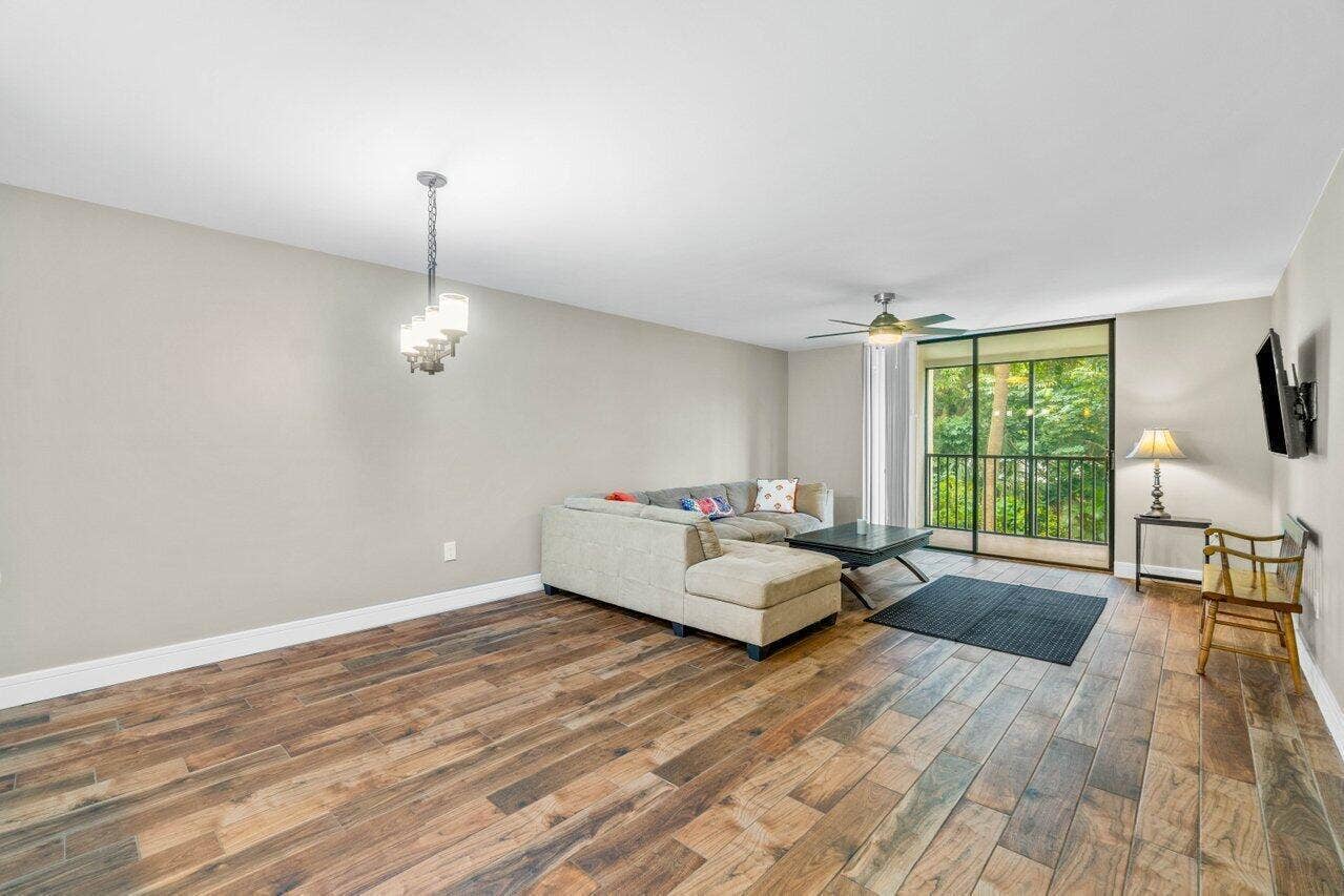 1555 S FEDERAL Highway, #203, Delray Beach, Delray Beach, FL 33483 009-1555SouthFederalHighway-Unit203-Delr