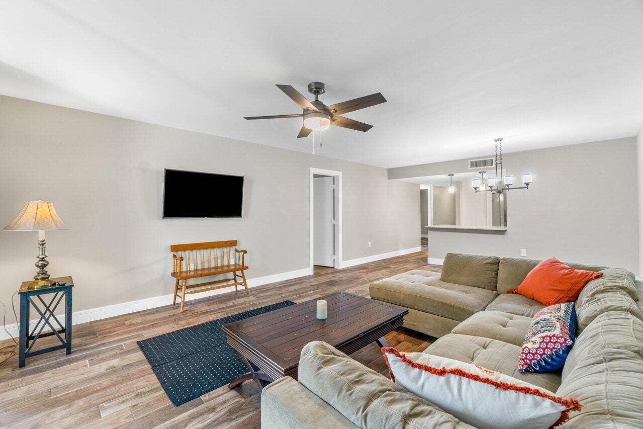 1555 S FEDERAL Highway, #203, Delray Beach, Delray Beach, FL 33483 012-1555SouthFederalHighway-Unit203-Delr