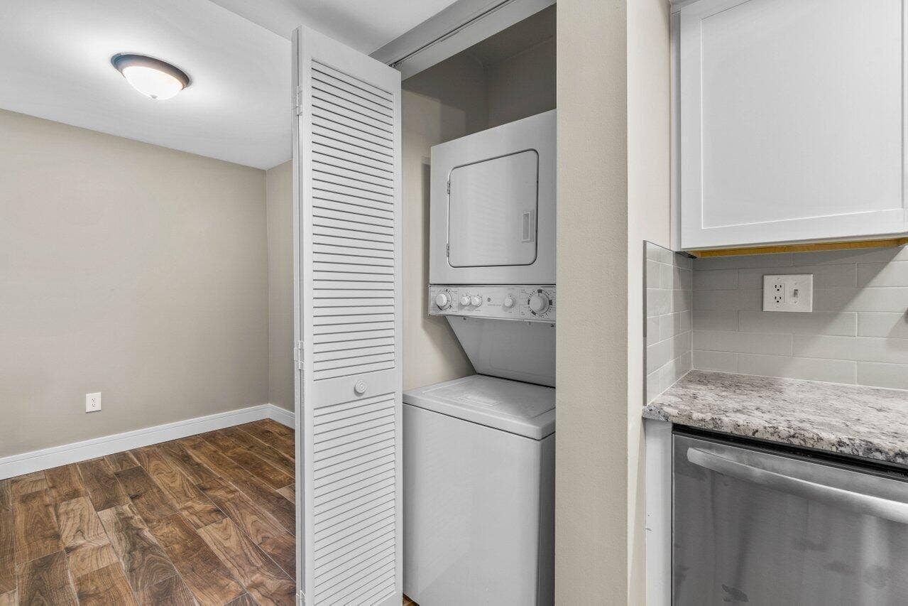 1555 S FEDERAL Highway, #203, Delray Beach, Delray Beach, FL 33483 022-1555SouthFederalHighway-Unit203-Delr