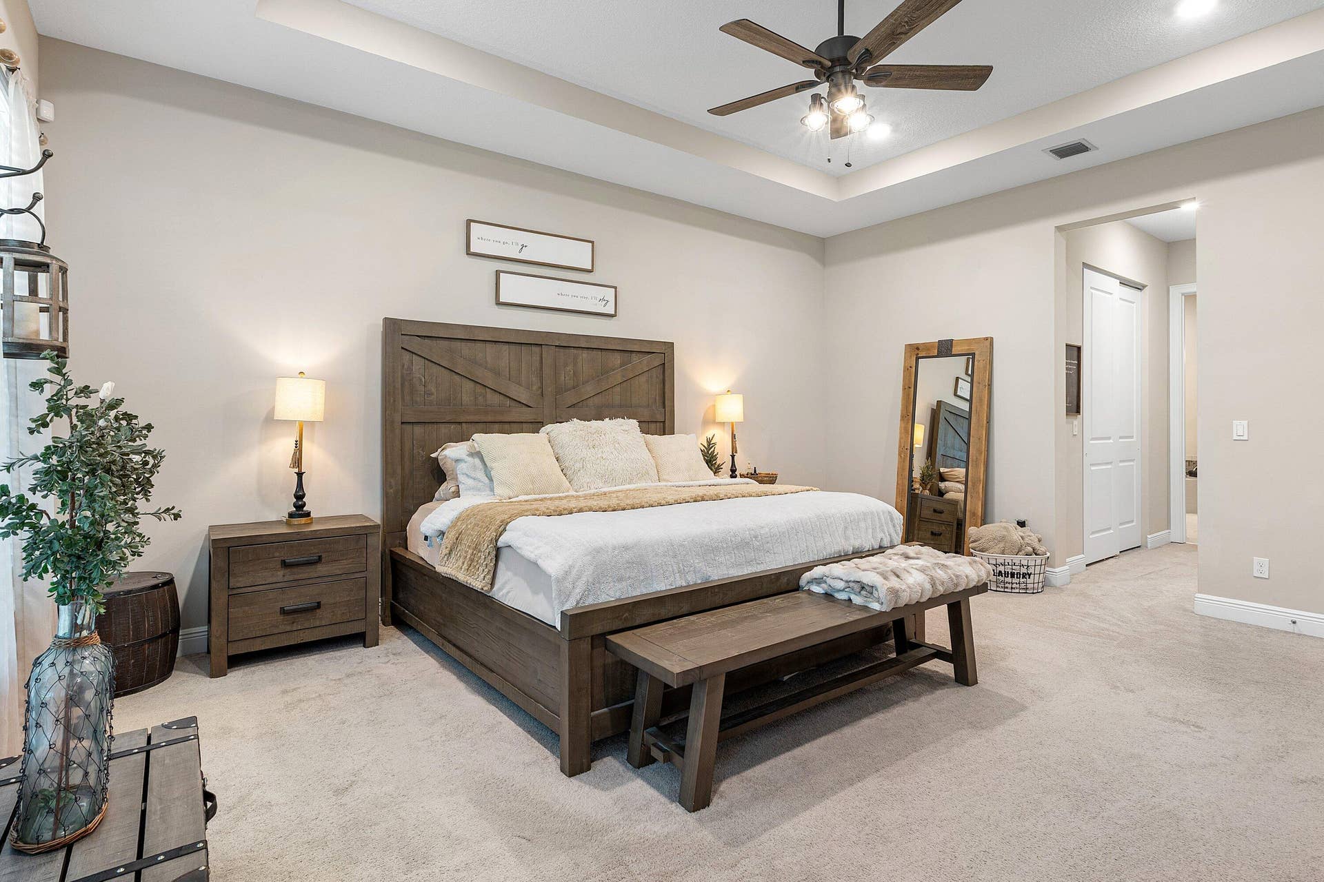 9197 Greenspire Lane, Lake Worth, FL 33467 Primary suite