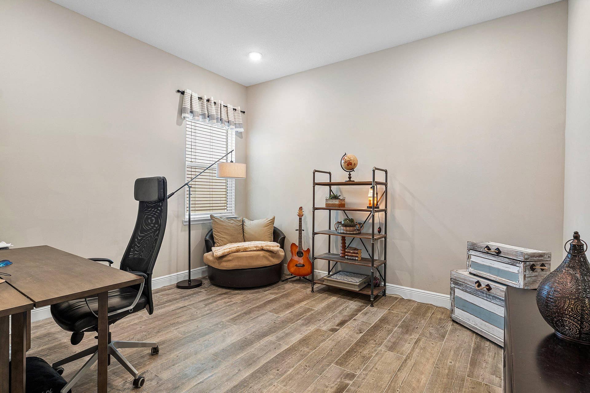 9197 Greenspire Lane, Lake Worth, FL 33467 bedroom 3