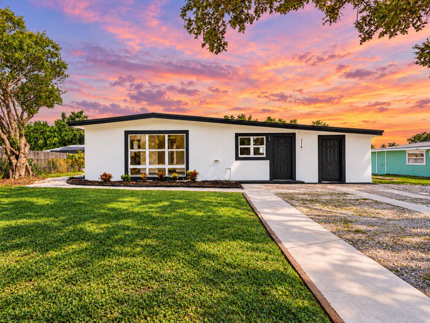 114 21st Street SW, Vero Beach, FL 32962 Vero-Twilight-Exterior