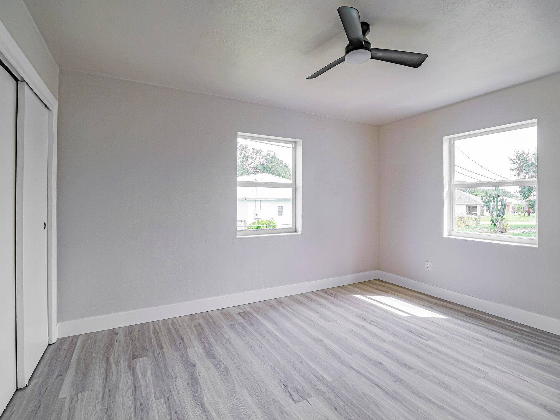 114 21st Street SW, Vero Beach, FL 32962 24