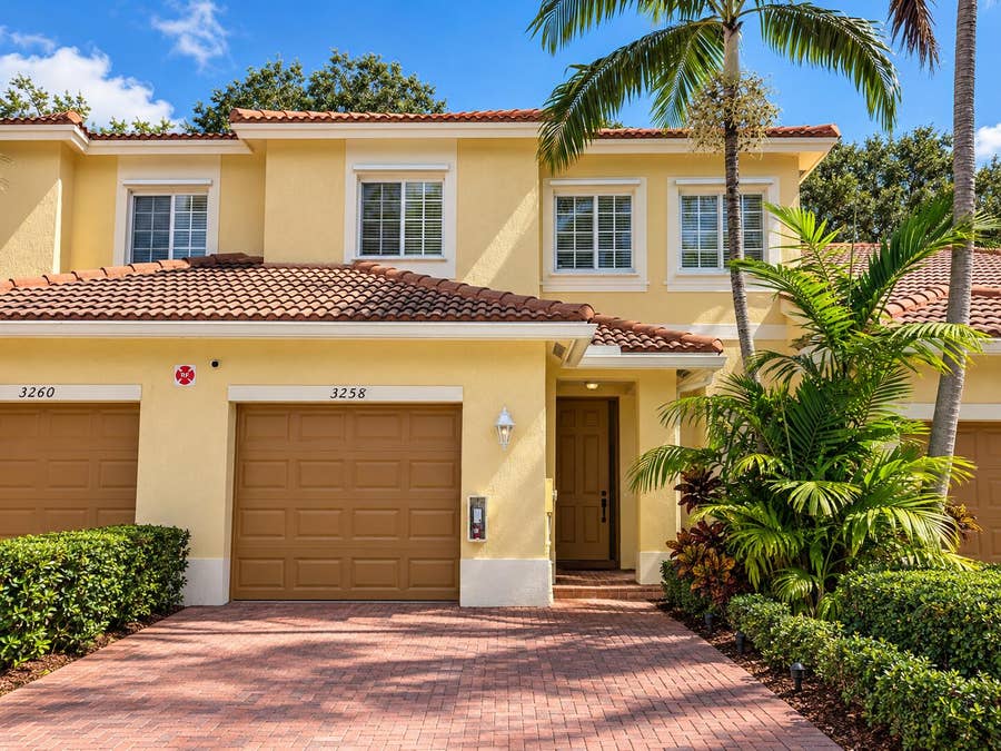 Property photo for 3258 NW 31ST Terrace, Oakland Park, FL