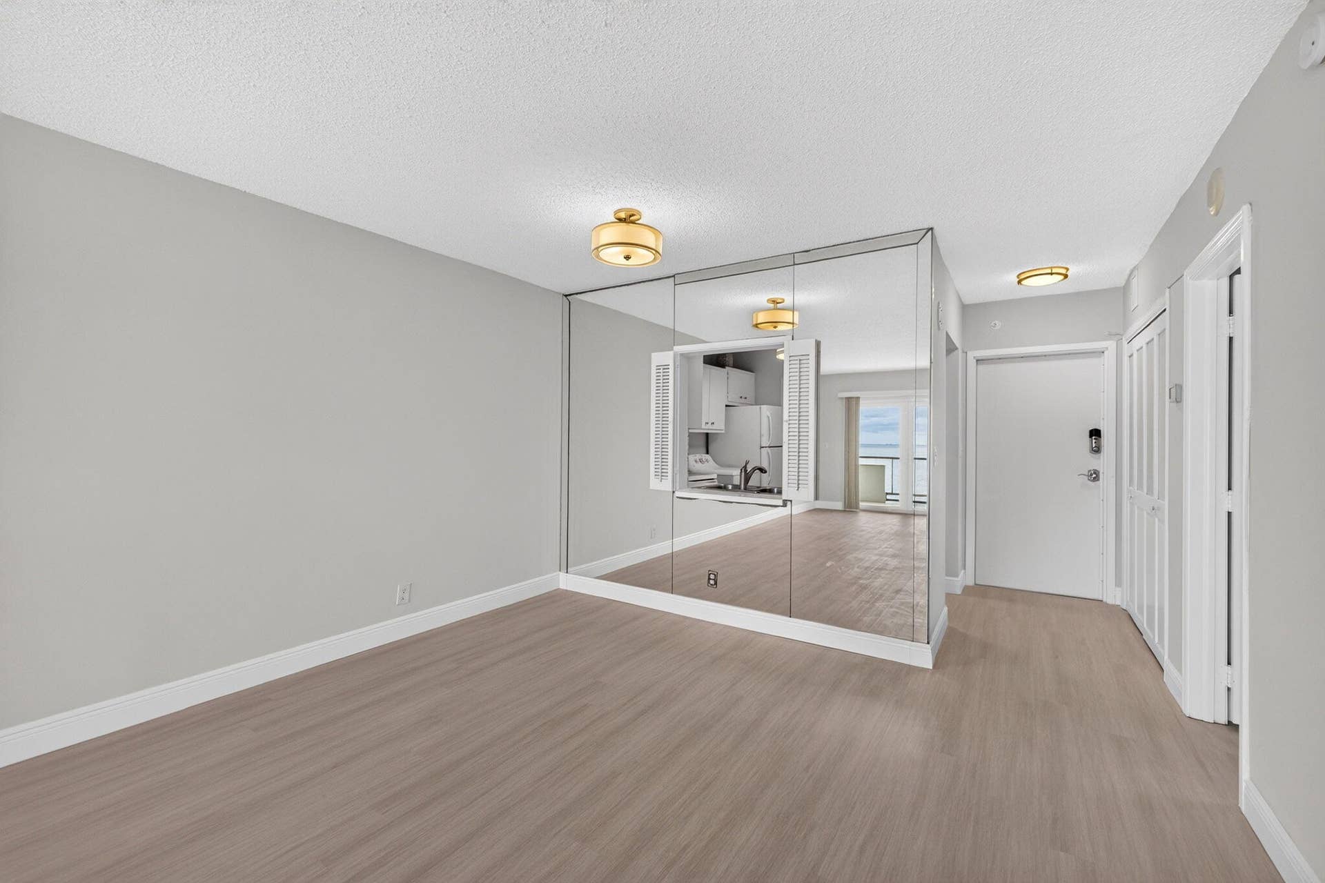 30-web-or-mls-054_699A4474