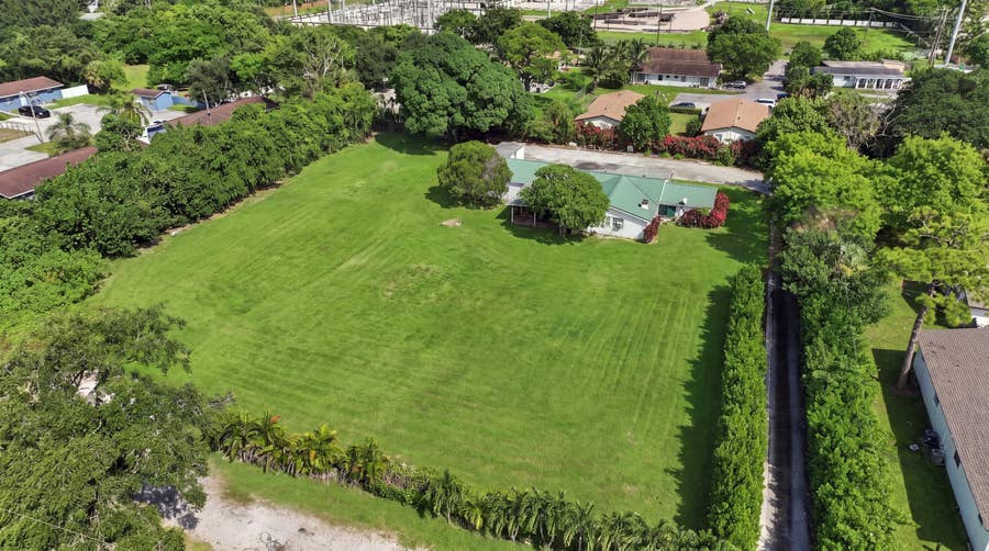Property photo for 4614 Gulfstream Road, Lake Worth, FL