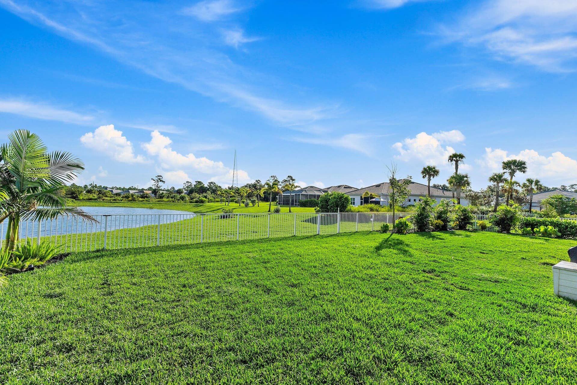 074-9891SWLegacyDr-Stuart-SMALL