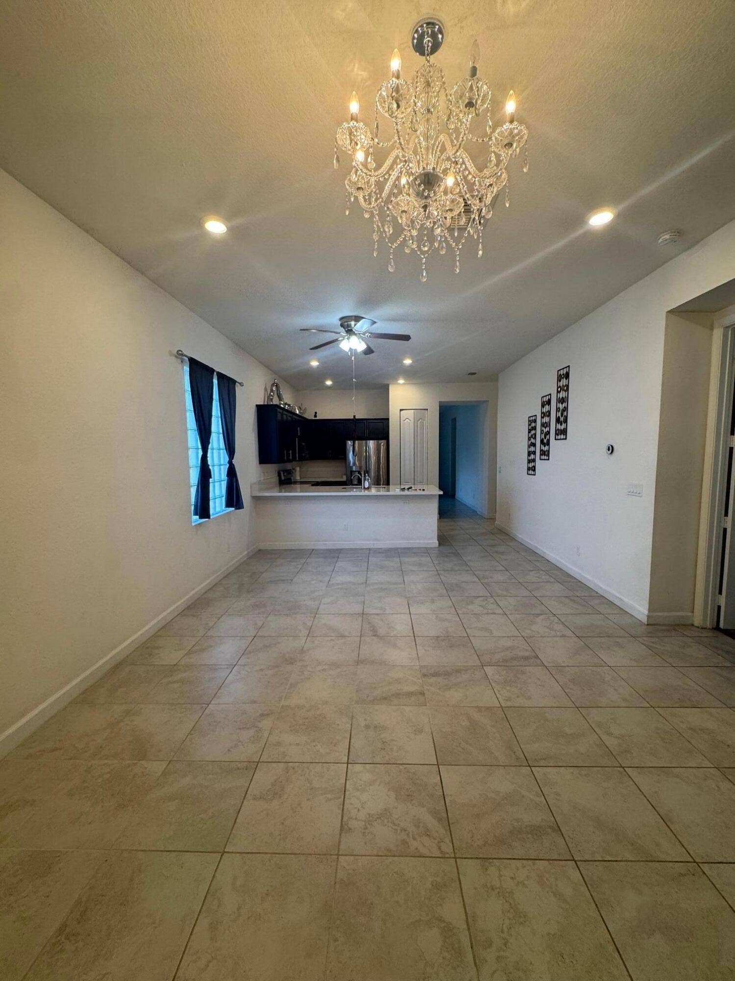beuna living room 2