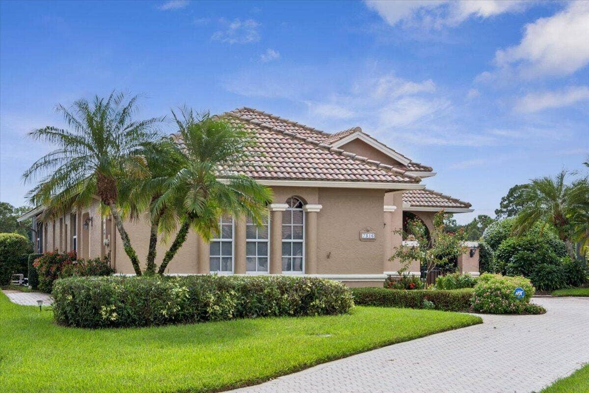 7316 MYSTIC Way, Port St Lucie, FL 34986 01-DSC_2060