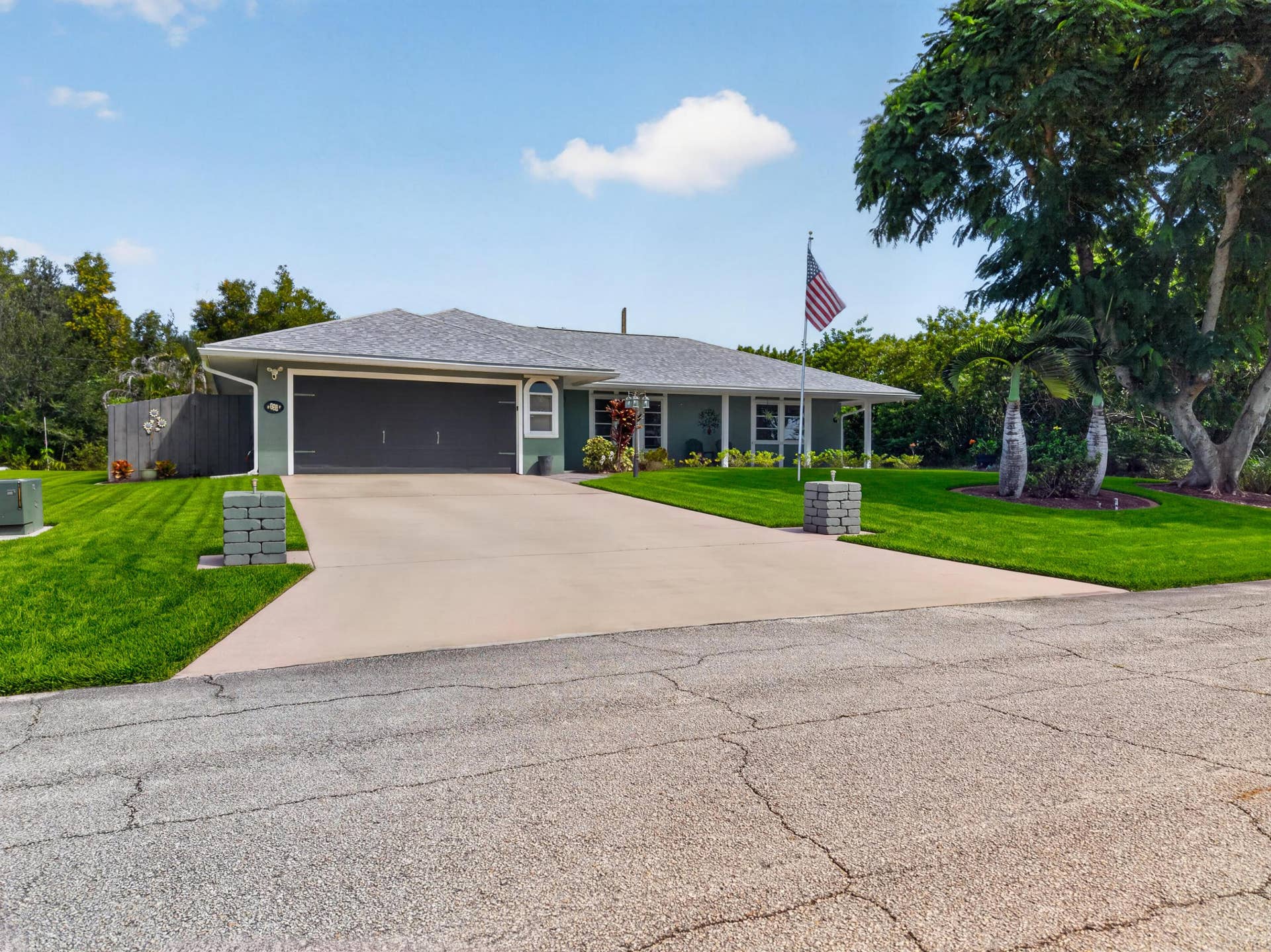 755 SW Tupper Lane, Port St Lucie, FL 34953 CM MEDIA -3