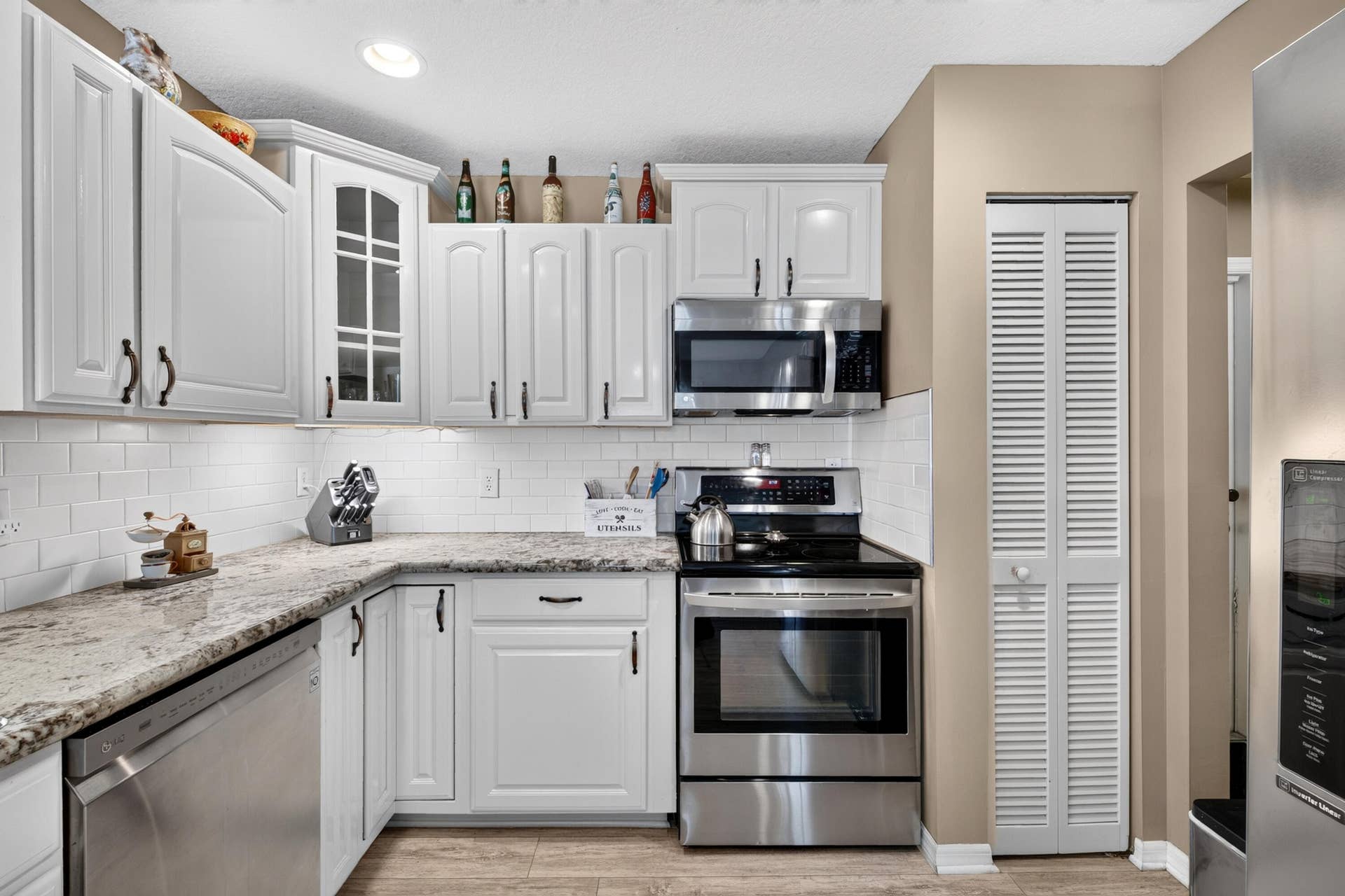 755 SW Tupper Lane, Port St Lucie, FL 34953 CM MEDIA -33