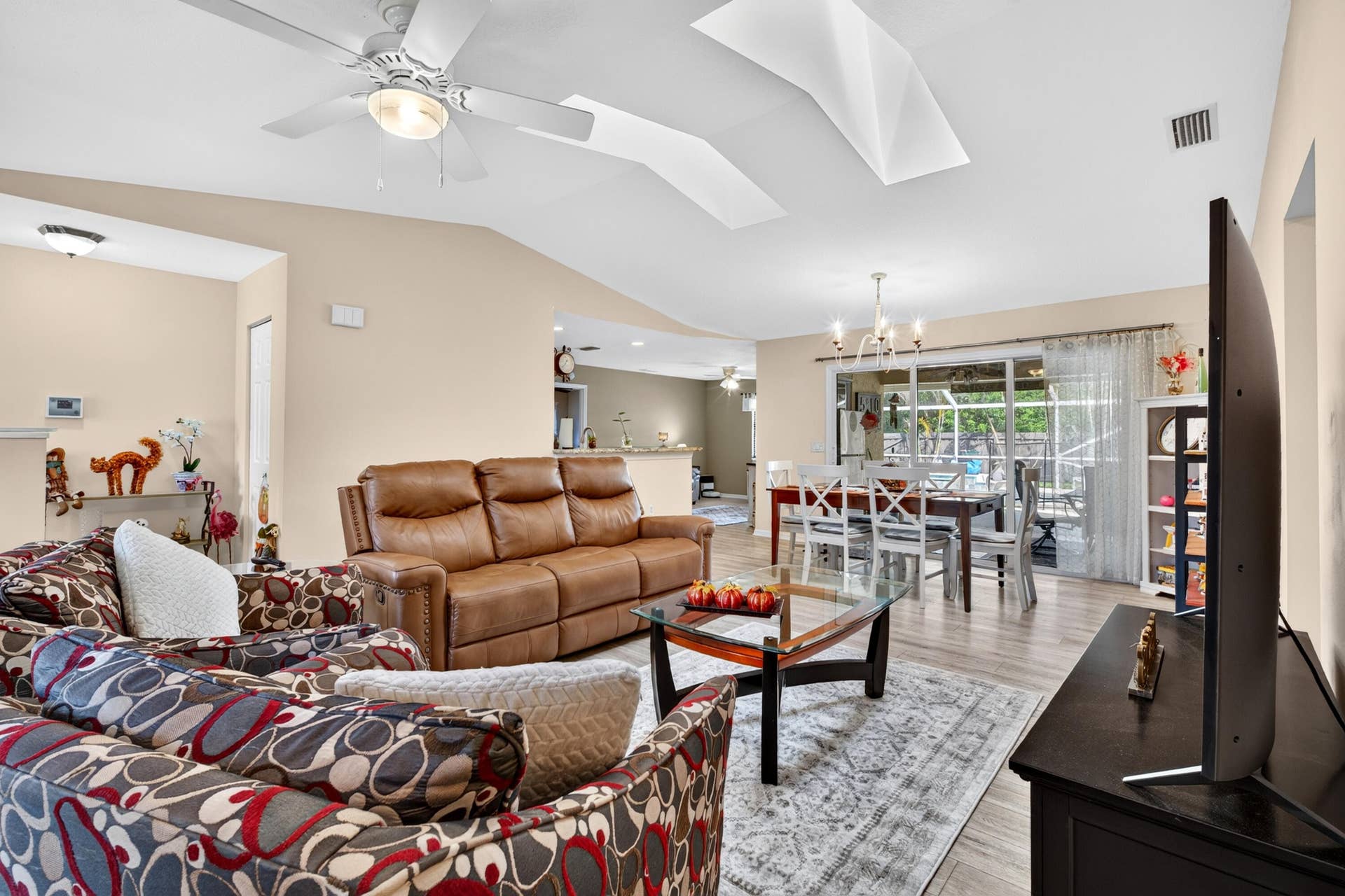 755 SW Tupper Lane, Port St Lucie, FL 34953 CM MEDIA -17