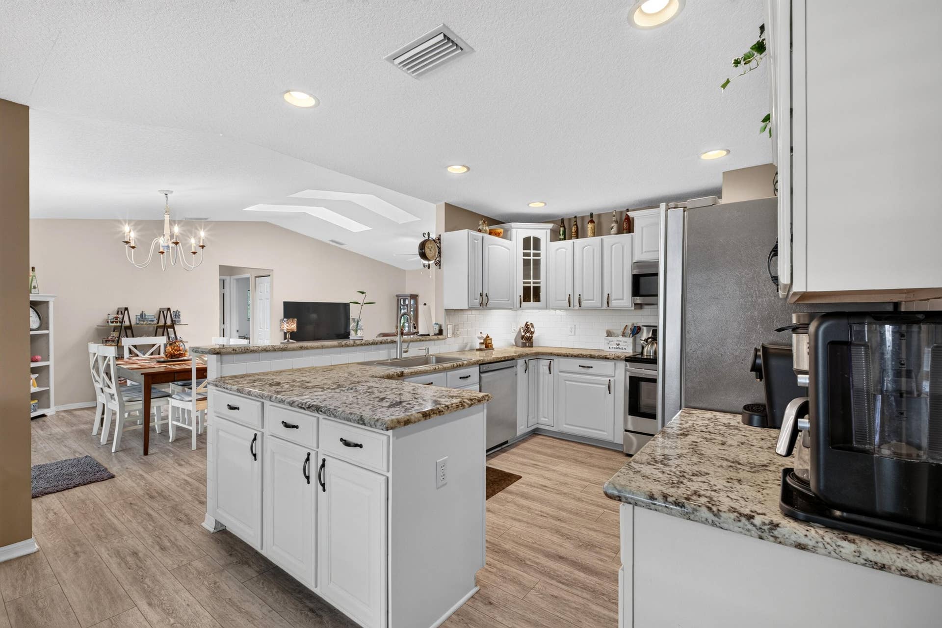 755 SW Tupper Lane, Port St Lucie, FL 34953 CM MEDIA -32