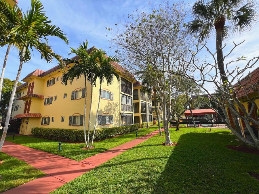 Property photo for 259 S CYPRESS Road, #542, Pompano Beach, FL