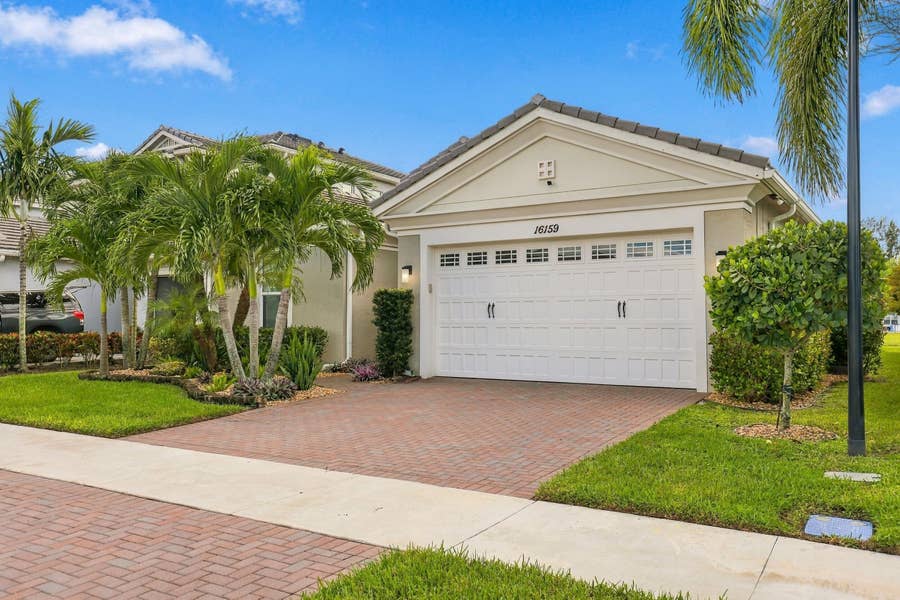 Property photo for 16159 MELOGOLD Drive, The Acreage, FL