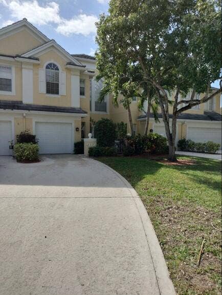 FRONT DRIVEWAY