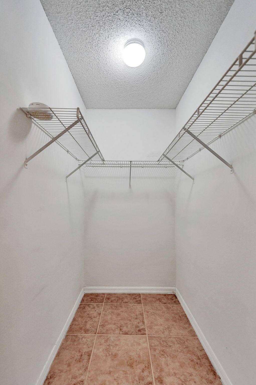 226 SW 206TH Avenue, Pembroke Pines, FL 33029 Master Walk-in closet