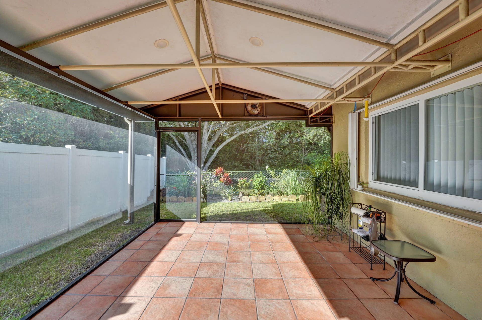 226 SW 206TH Avenue, Pembroke Pines, FL 33029 Screened-in Patio
