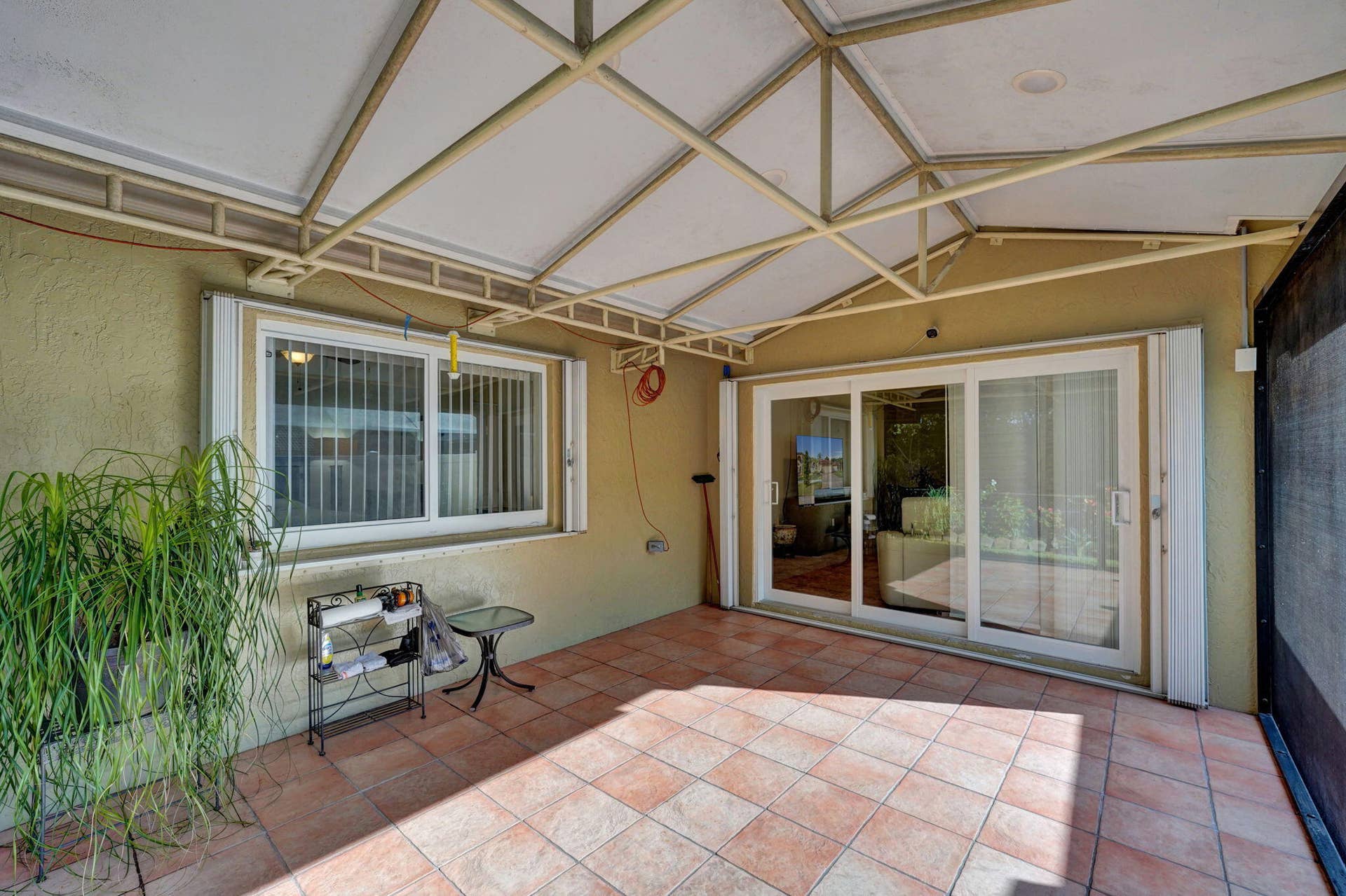 226 SW 206TH Avenue, Pembroke Pines, FL 33029 Covered Patio
