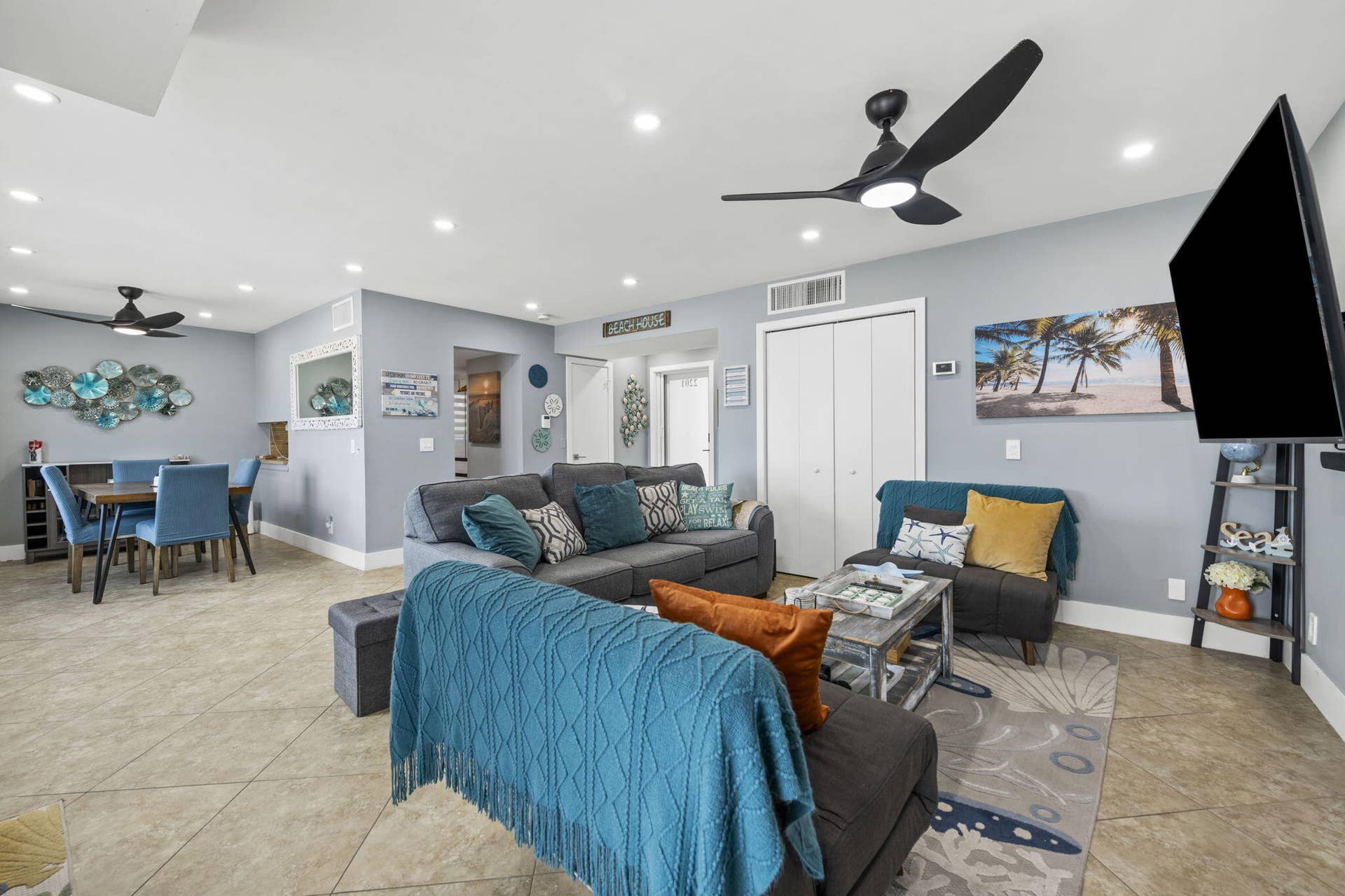 2201 N SURF Road, #1, Hollywood, FL 33019 10-web-or-mls-DSC_0007