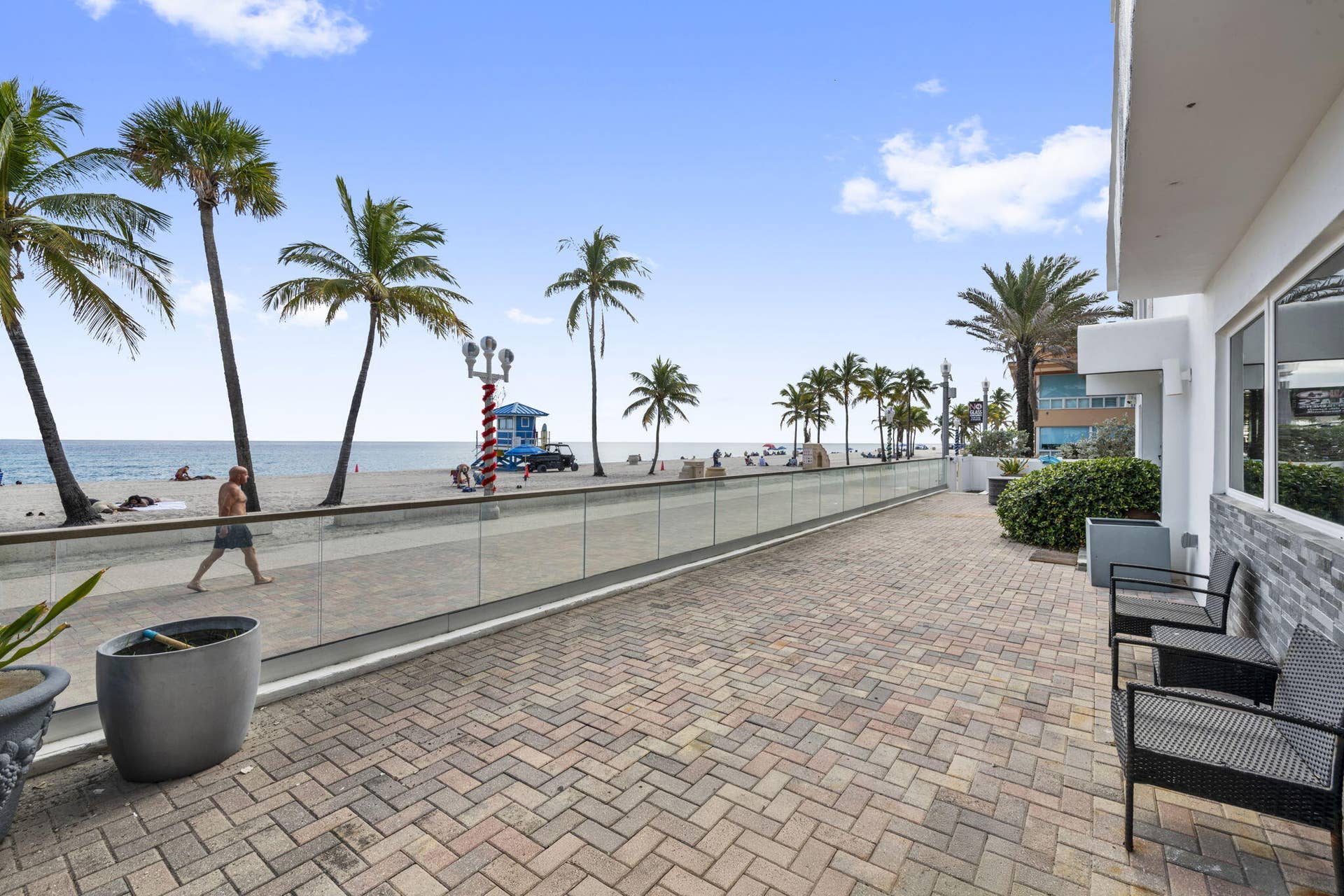 2201 N SURF Road, #1, Hollywood, FL 33019 18-web-or-mls-DSC_0042