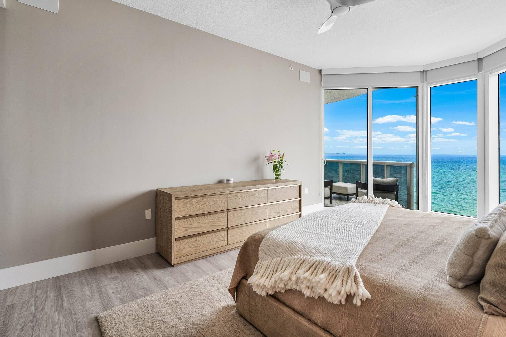026 - primary bedroom views