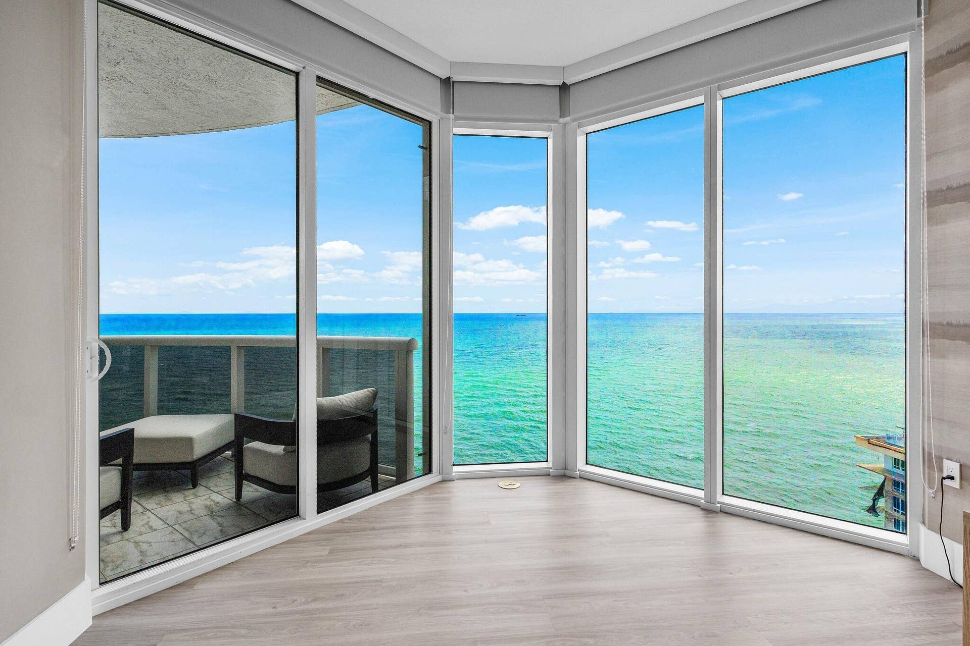 027 - Primary Bedroom Views_direct ocean