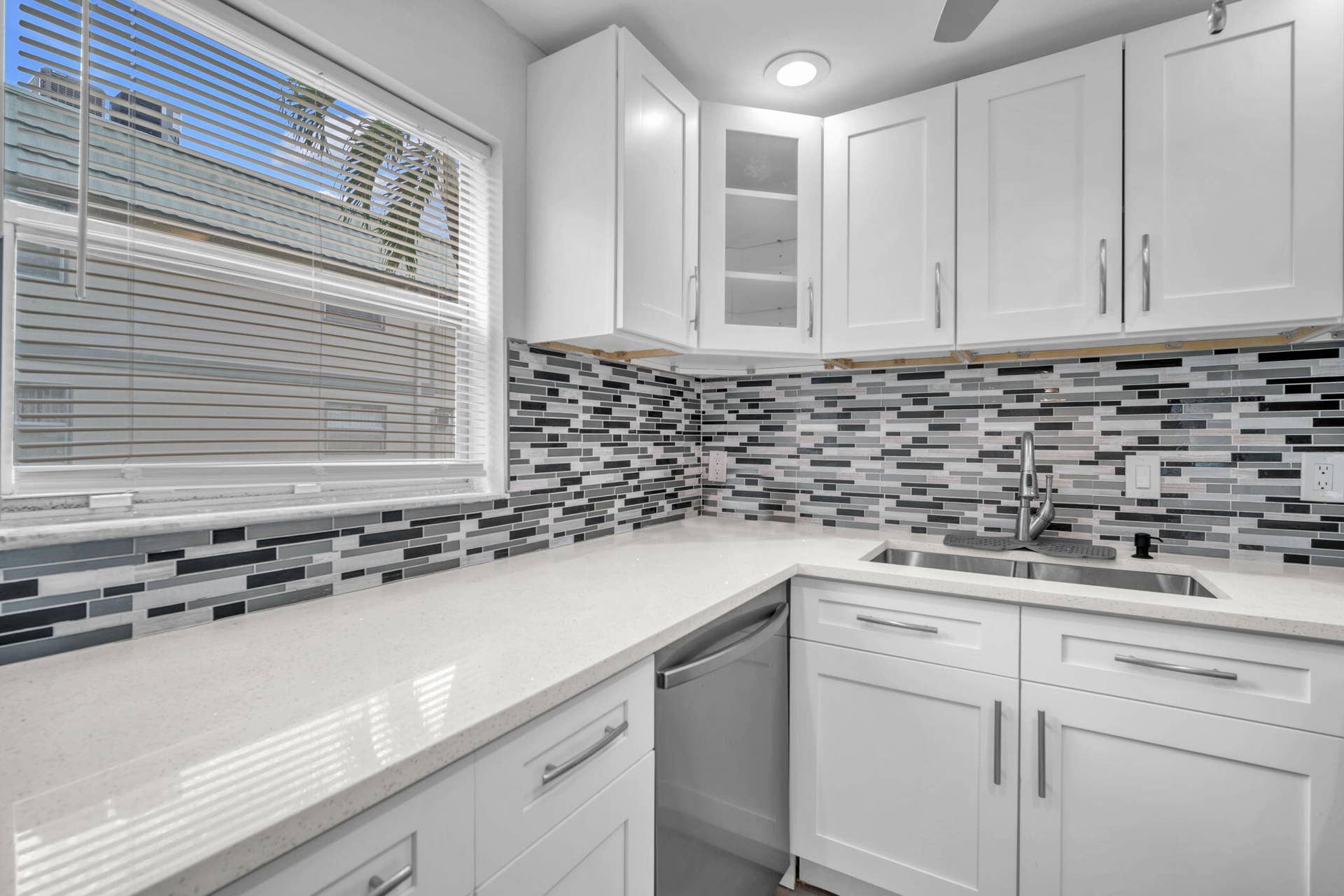 341 MONACO H Court, Delray Beach, FL 33446 12-web-or-mls-DSC00390