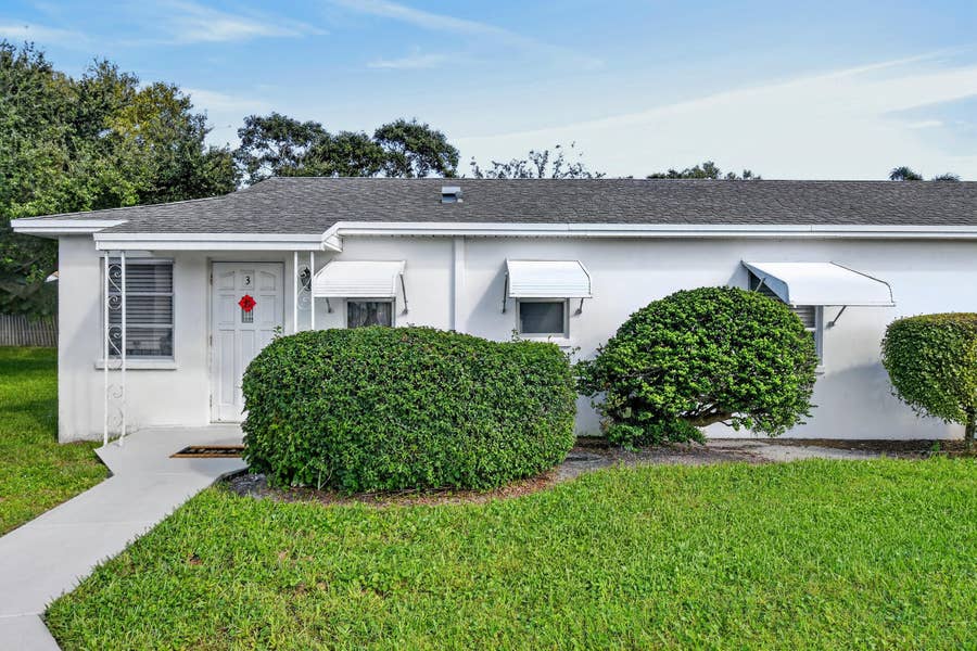 Property photo for 10084 N Meridian Way N, #3, Palm Beach Gardens, FL