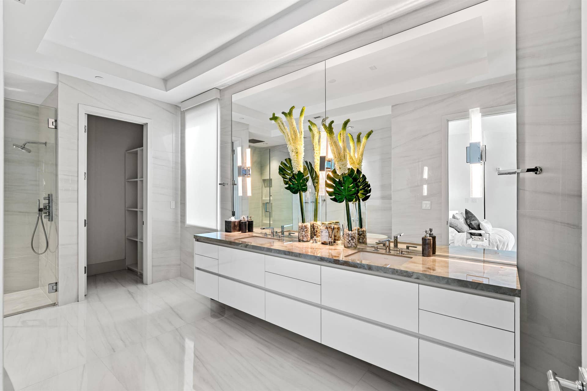 PRIMARY_BATHROOM_ANGLE