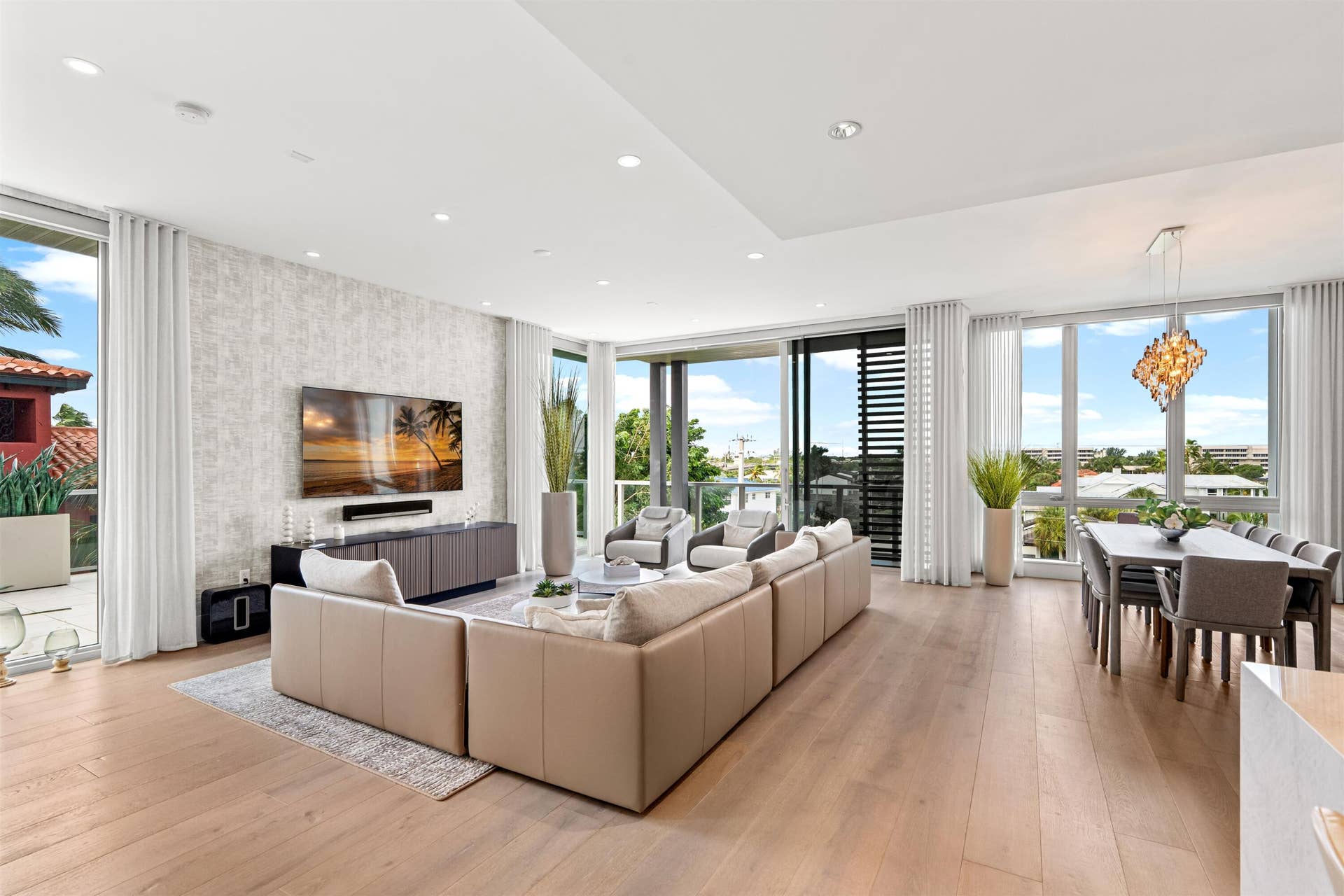 LIVING_ROOM_ANGLE_RIGHT