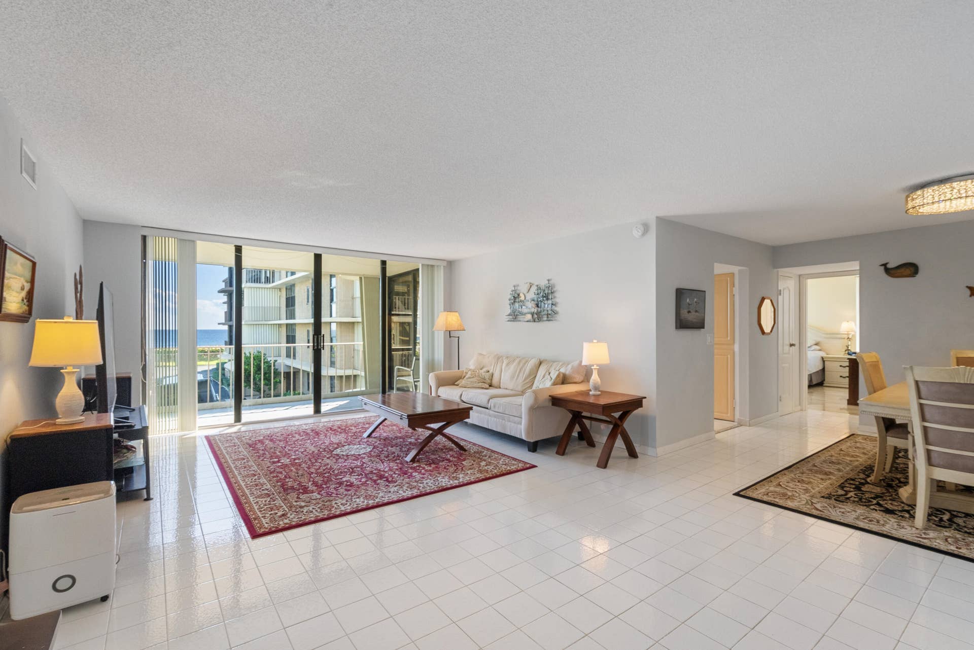 Living Room/Dining Room